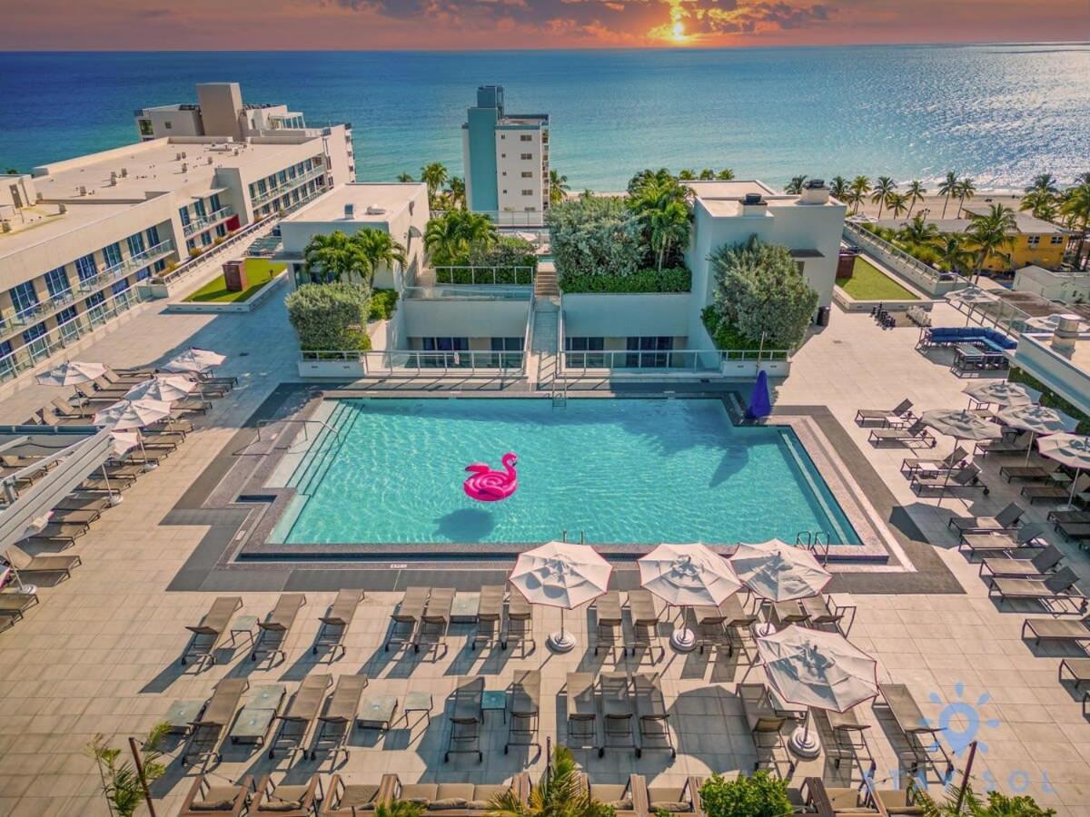 Hollywood Beach Broad-Walk - Pool - Gym & Hot Tub Exterior photo